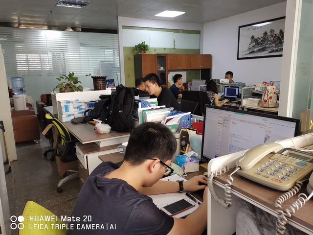 公司技術部.jpg